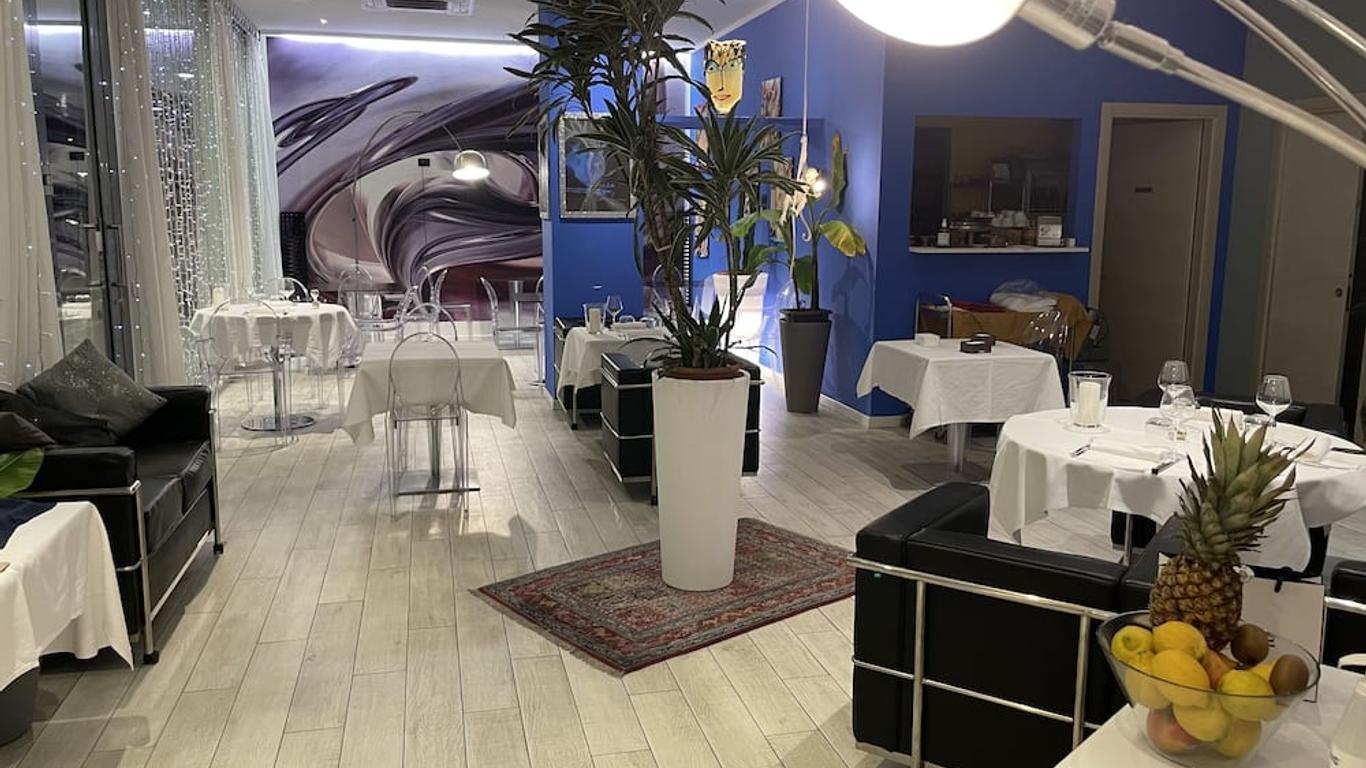 藍色色調公寓酒店 - 比薩