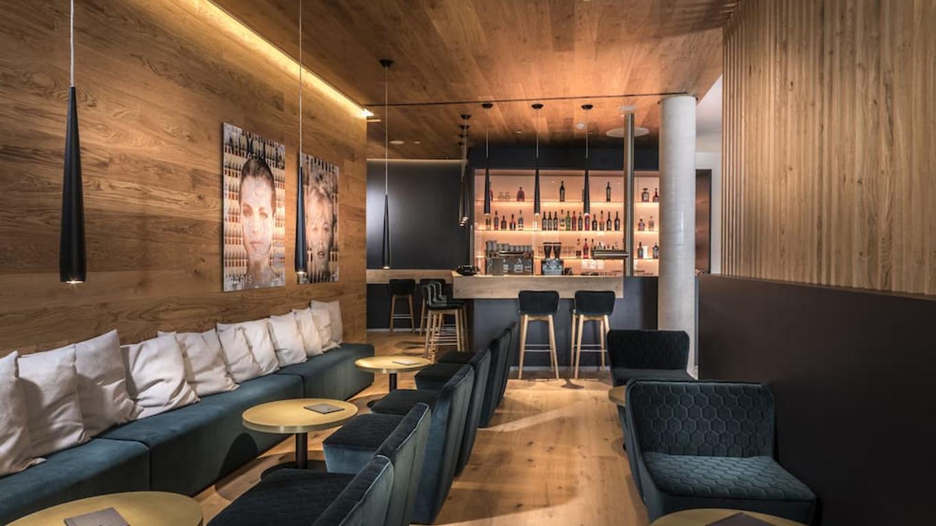 梅爾基奧帕爾克酒店
