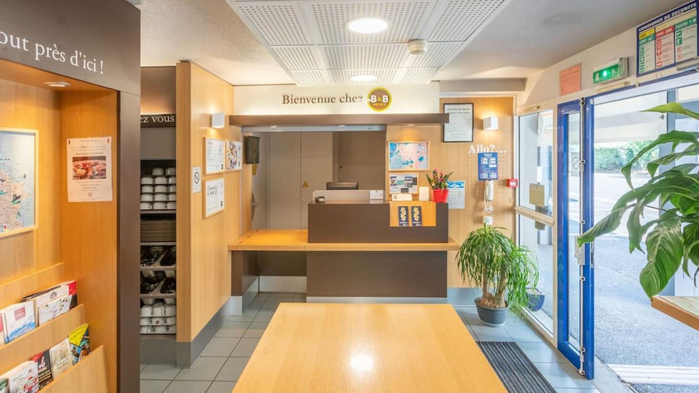 巴約訥民宿飯店