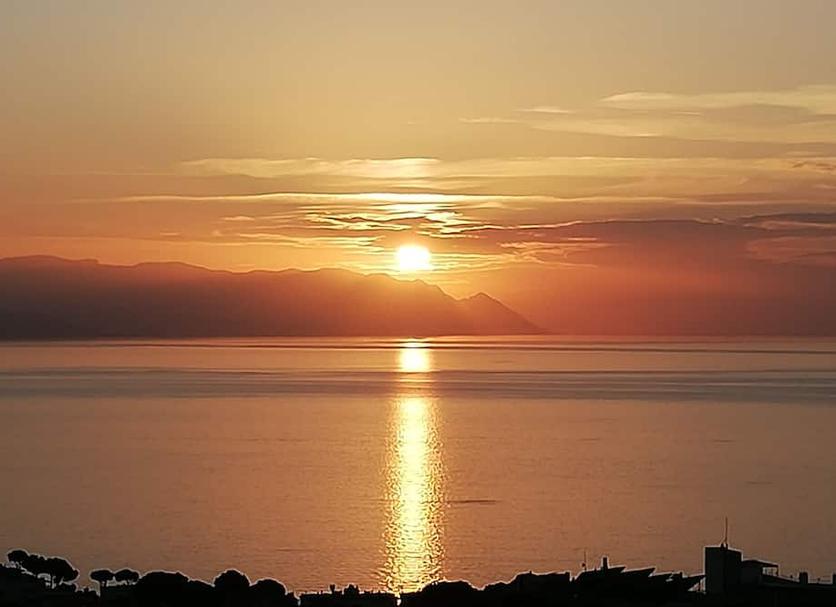 室外景 相片