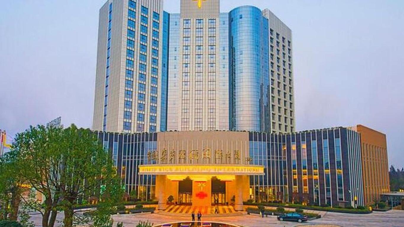 长沙隆华国际酒店