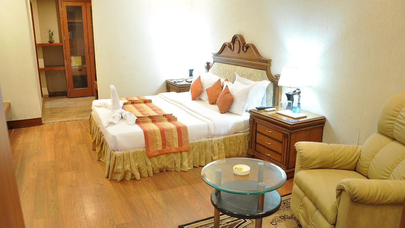 Hotel Grand Imperia