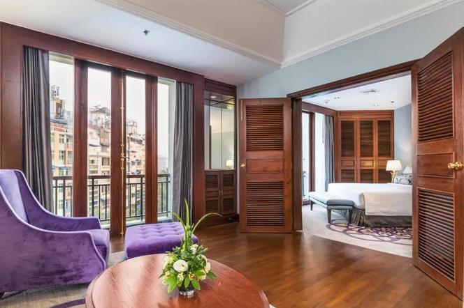 察殿仰光皇家湖酒店