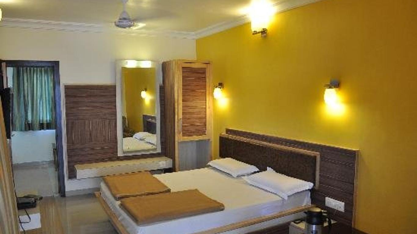 Crystal Inn