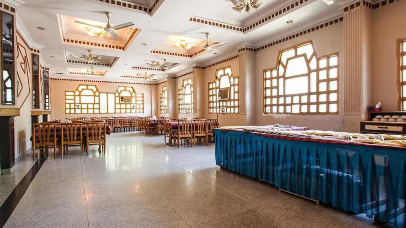 蘇爾拉比飯店