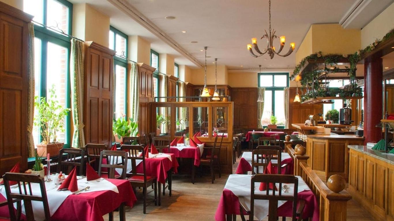 艾特霍內爾克魯格餐廳酒店 - 歐登堡