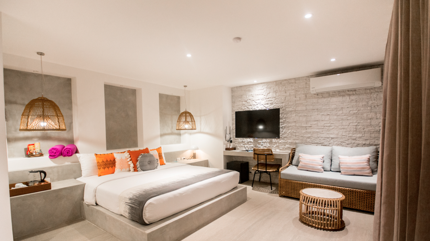 True Home Hotel