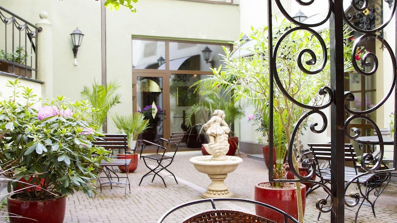 維斯里加老里加城酒店 - 里加