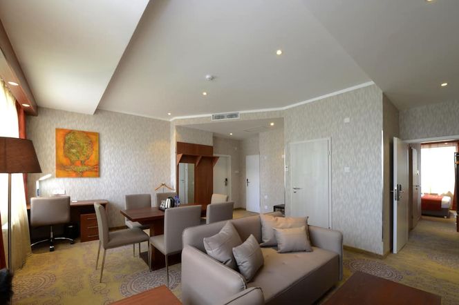 烏蘭巴托九酒店