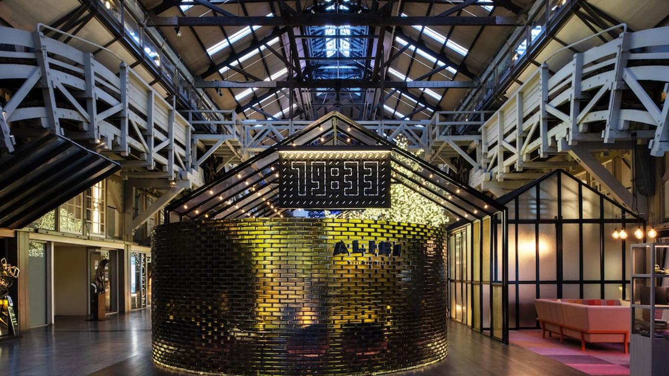 Ovolo 奧華酒店 - 烏魯姆魯 - 烏魯木魯