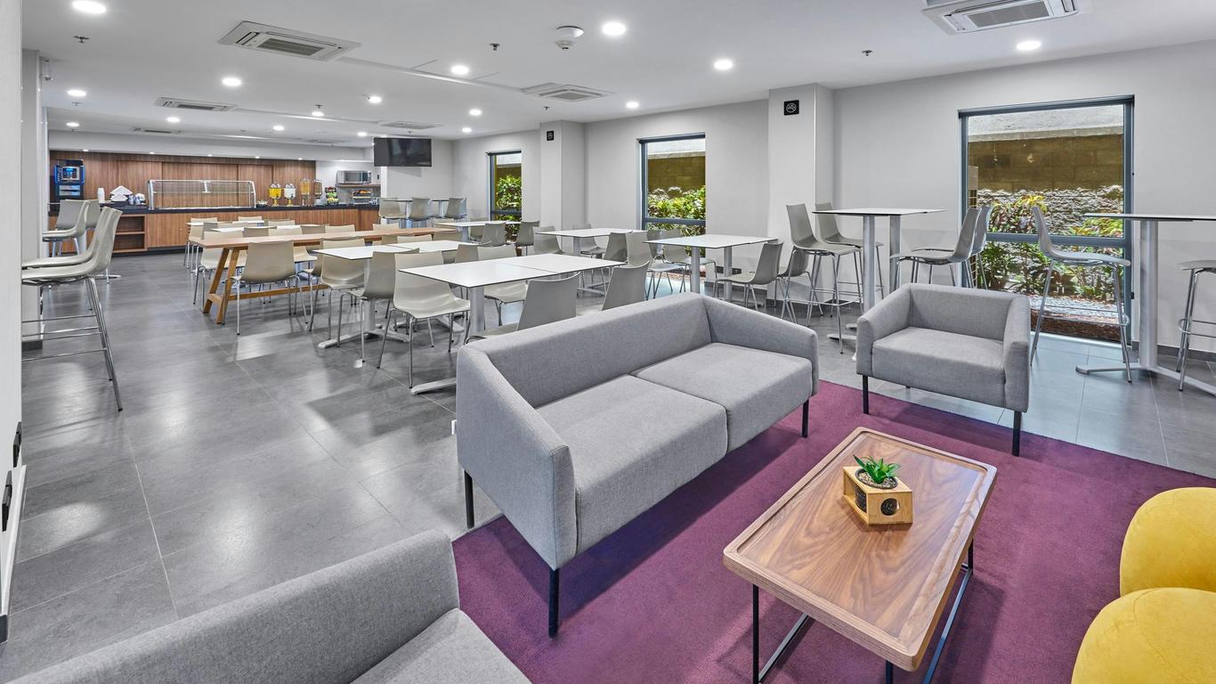 克雷塔羅城市快捷酒店 - 克雷塔羅