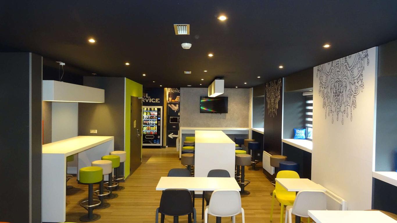 康城火車站宜必思快捷酒店 - 康城