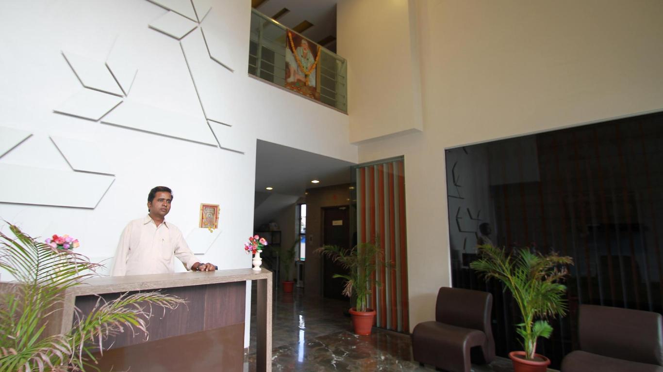 Hotel Sai Dwarka Palace