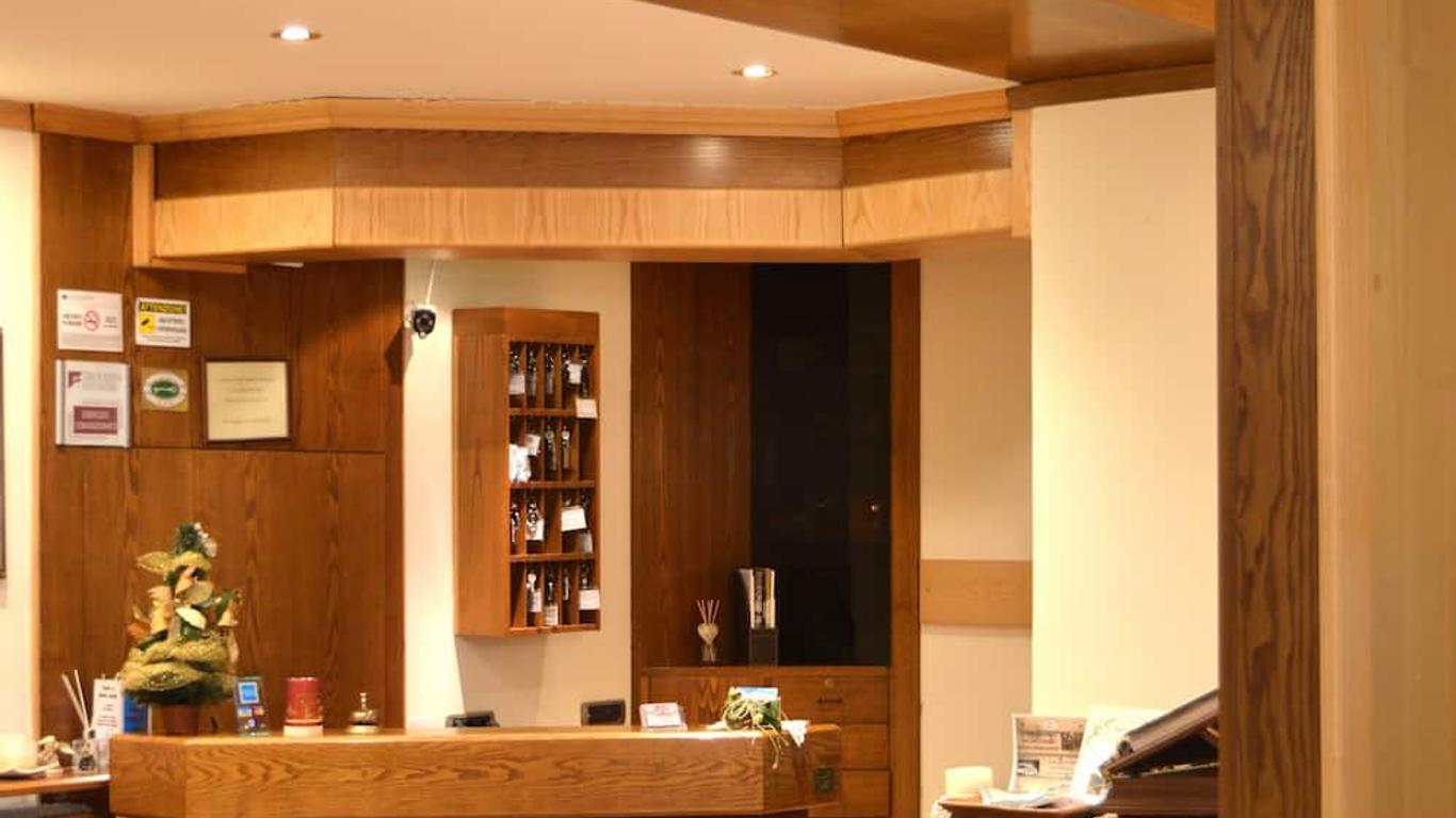 萬達酒店 - 平佐洛