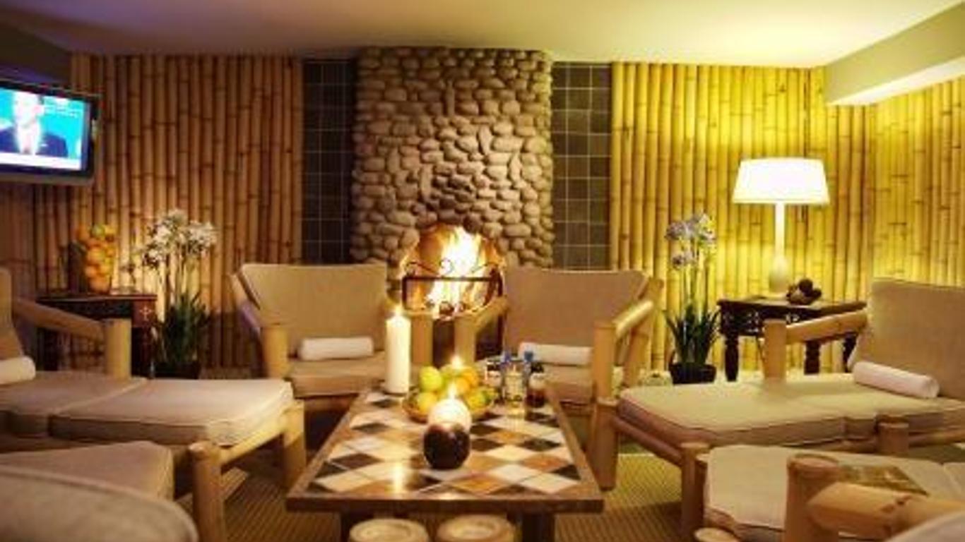 Skandinavia Country Club And Spa