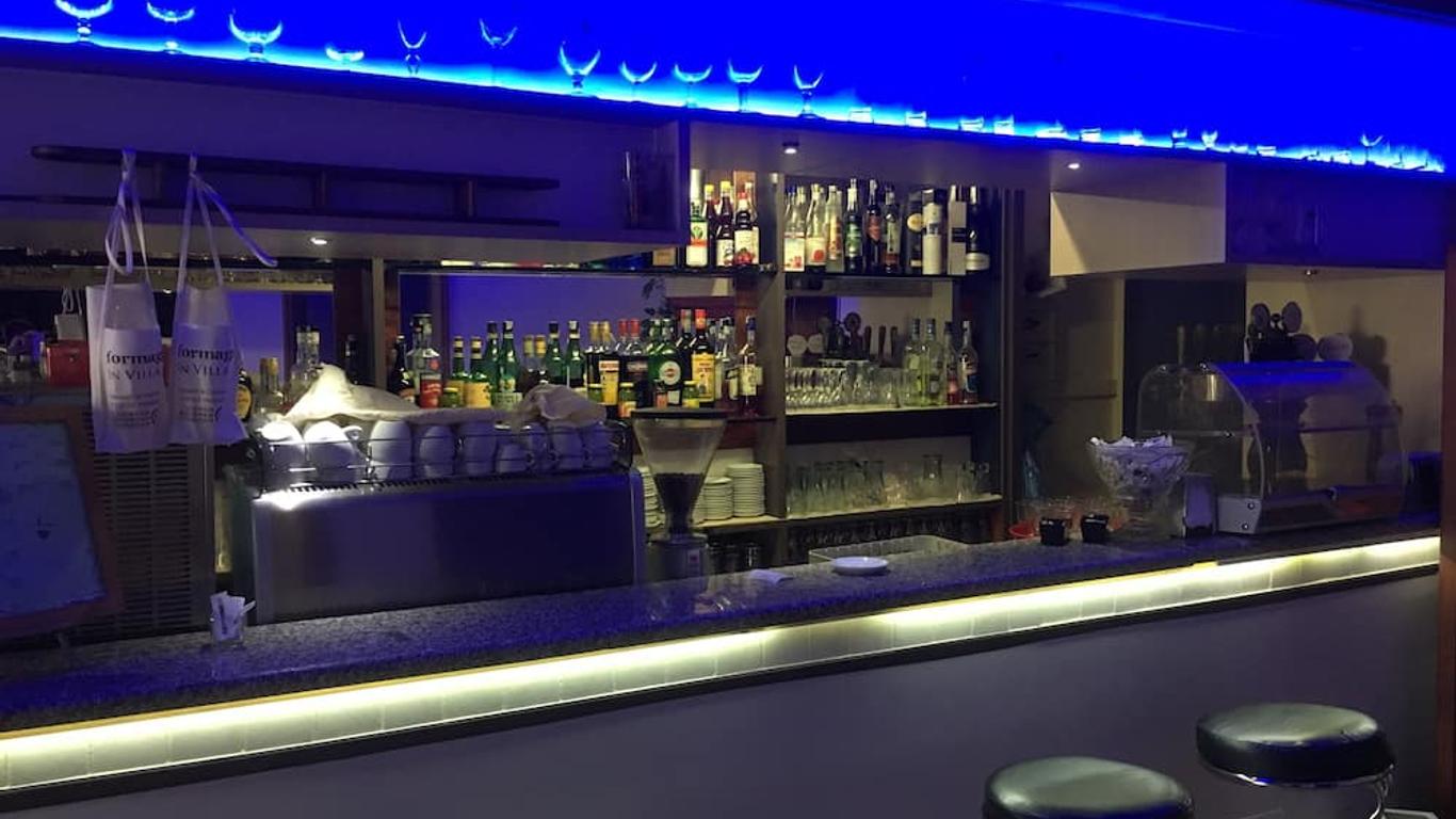 普利馬維拉飯店