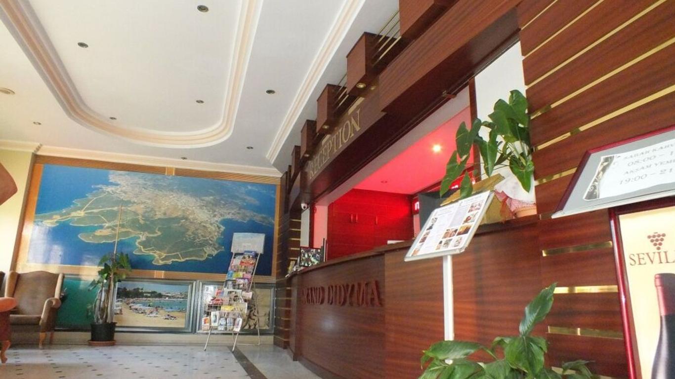 格蘭德迪戴瑪飯店