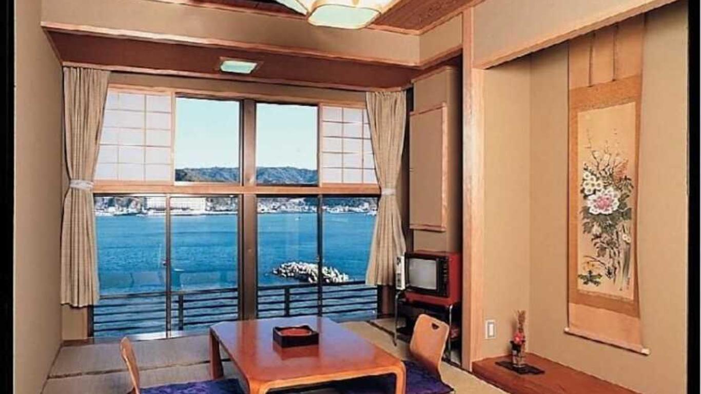 霍美登飯店