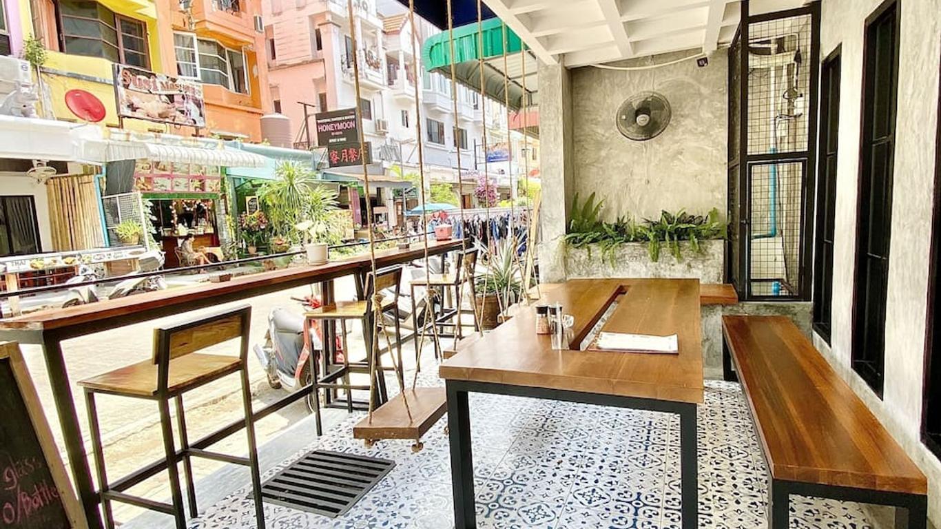 班樂園大酒店 - 巴東