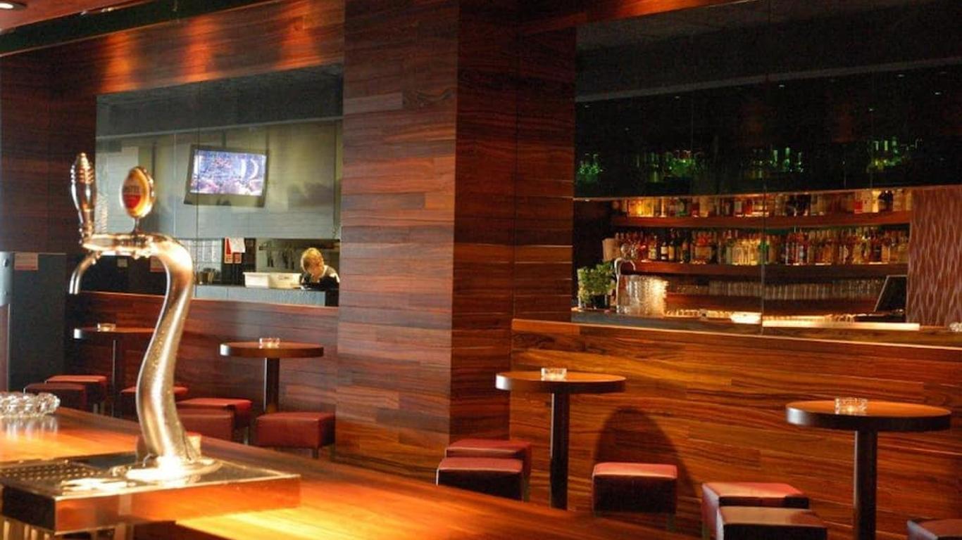 環球酒店