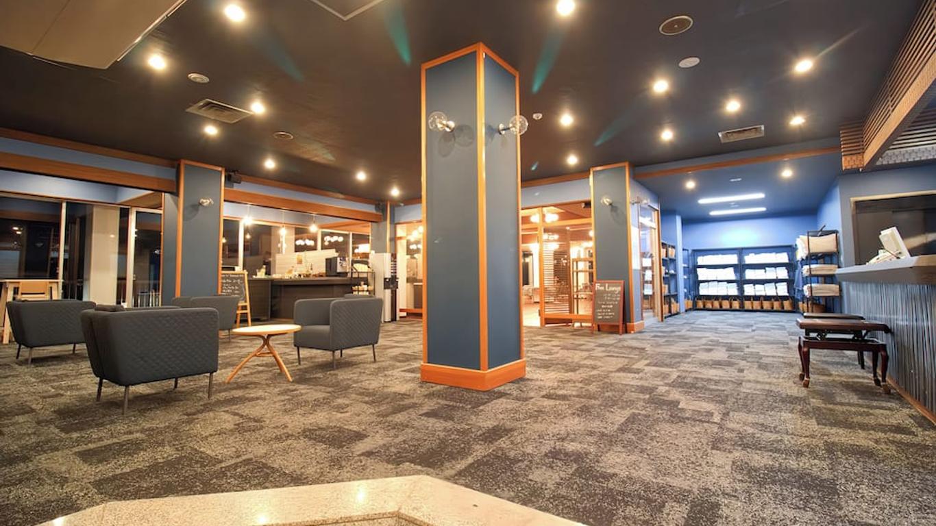 白銀酒店 - 山內