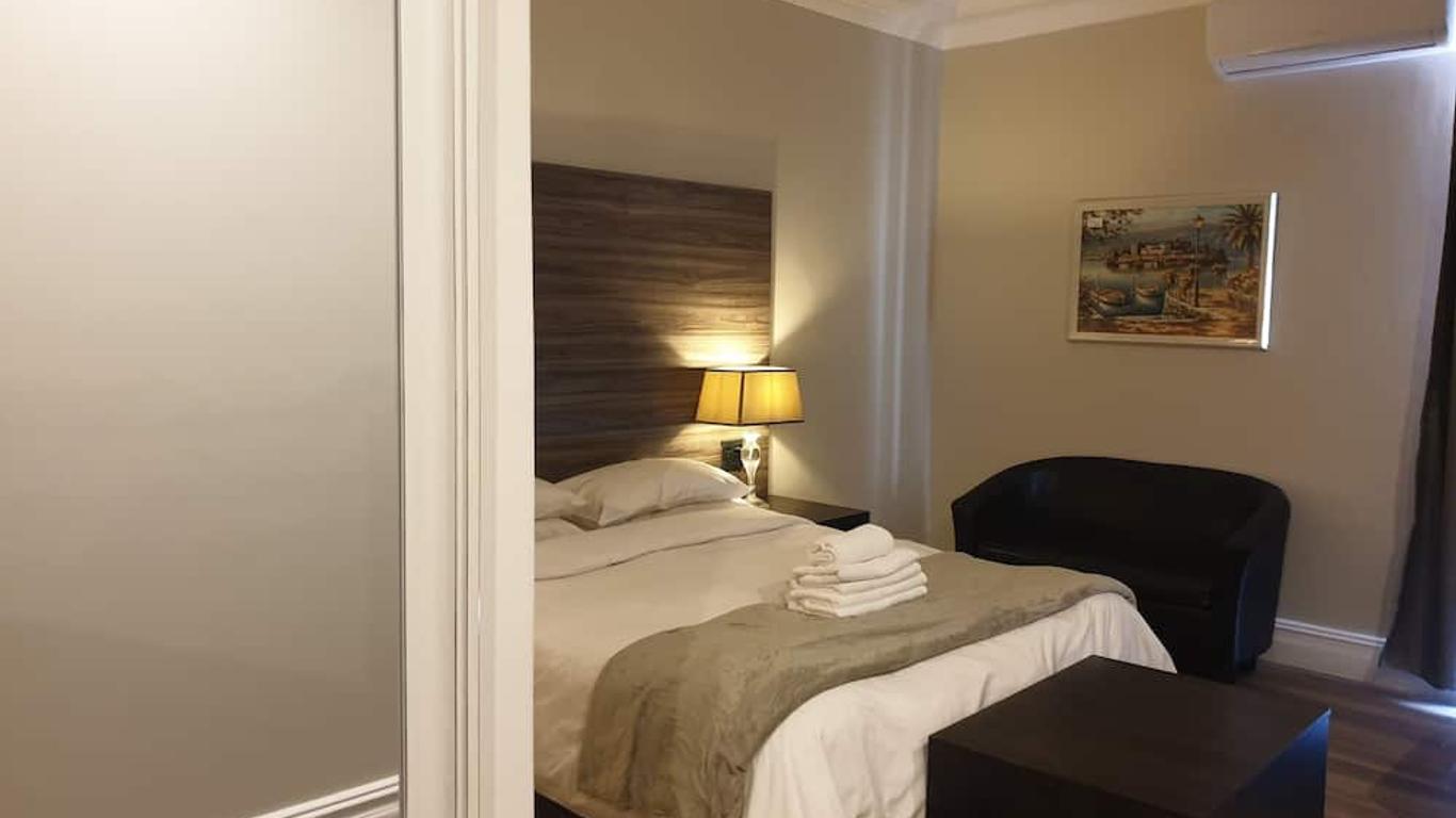 Andaluz Boutique Hotel