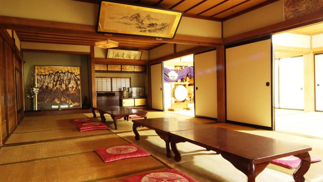 橫倉日式旅館