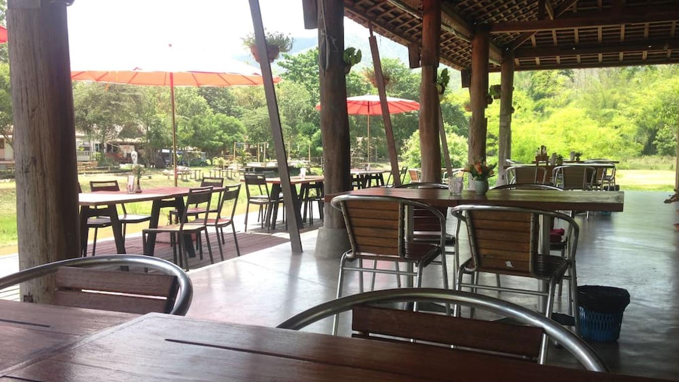 拜縣派河角渡假村酒店 - 拜城