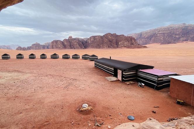 沙漠鳥露營飯店