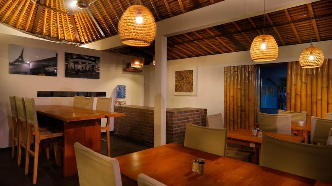 珍珠酒店暨餐廳 - 雷根
