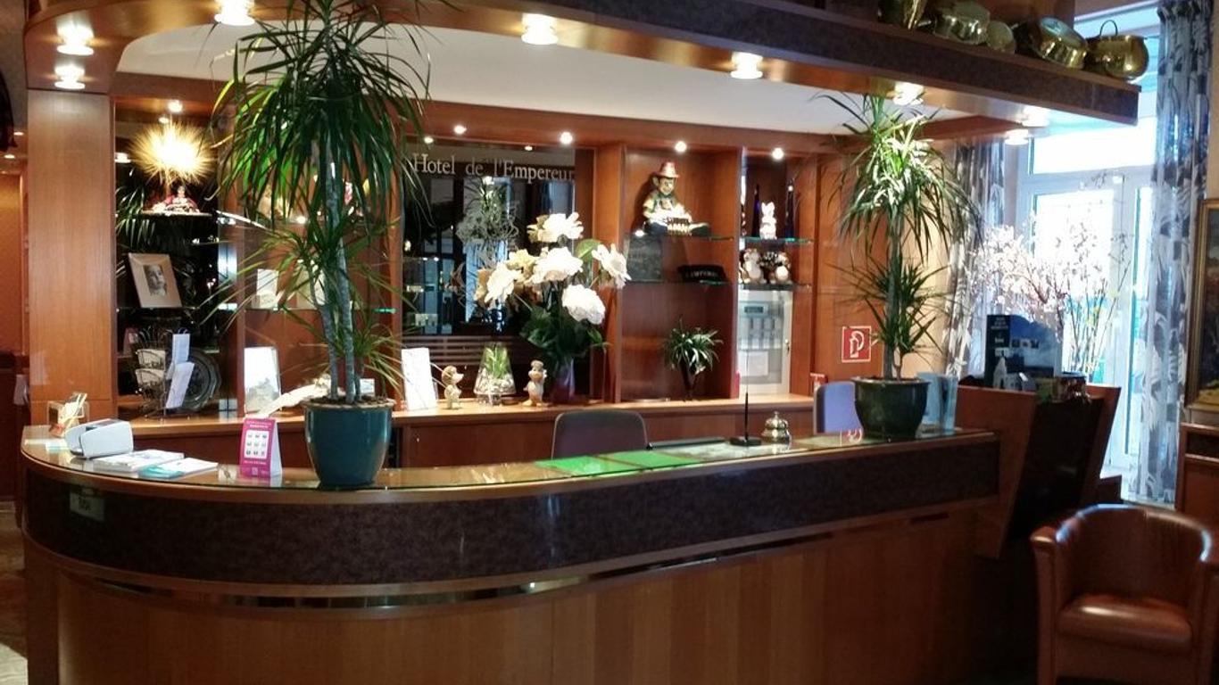 法爾肯堡德昂珀勒爾酒店 - 赫爾河畔法肯堡
