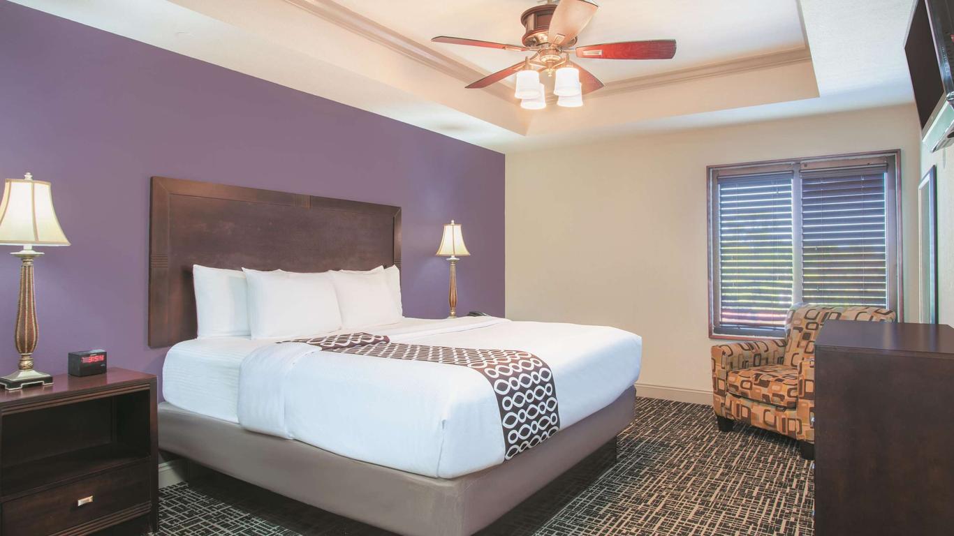 La Quinta Inn & Suites Ft.Walton Beach - 華頓堡海灘