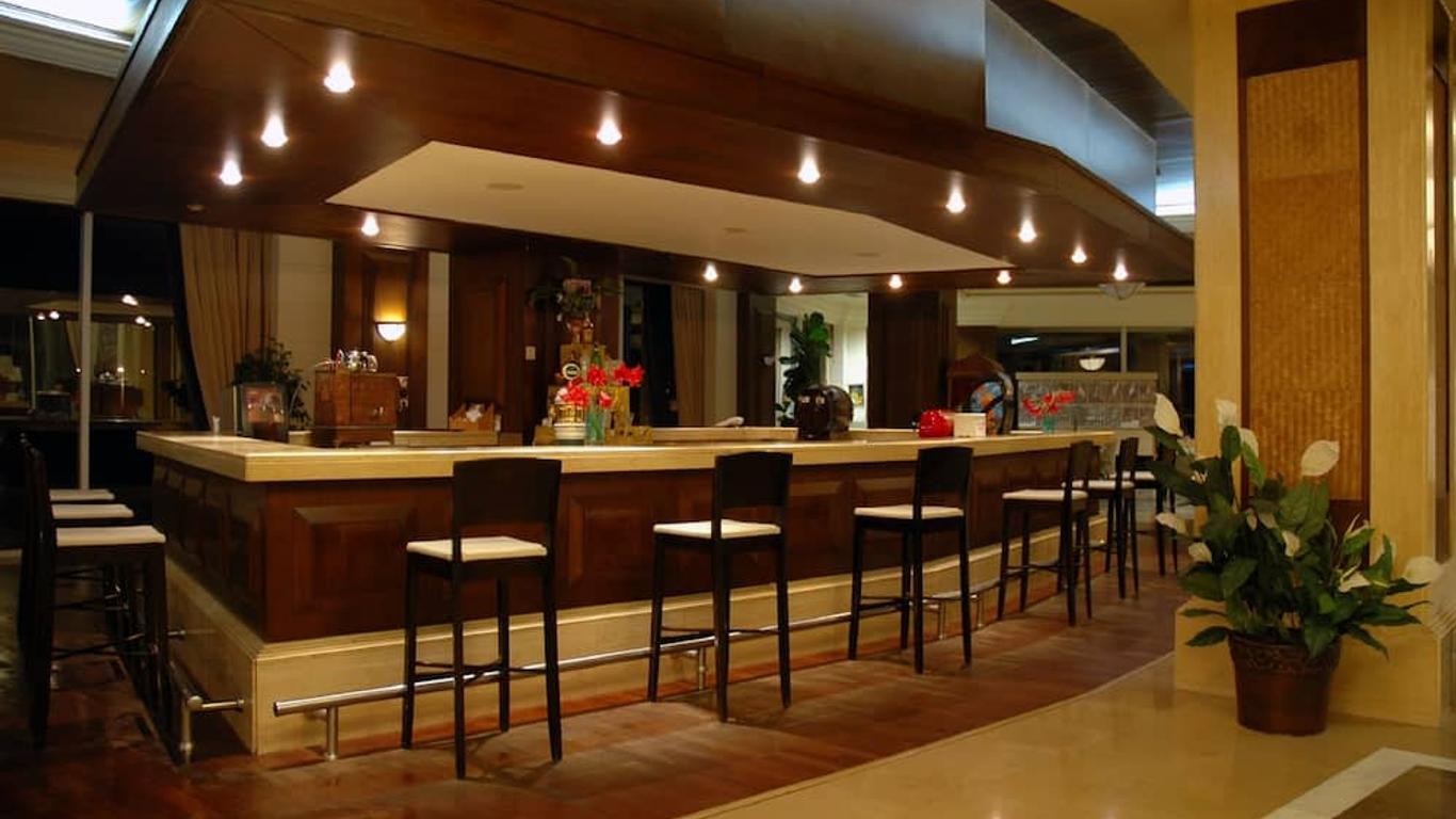 米德爾渡假酒店 - 式 - 凱麥什