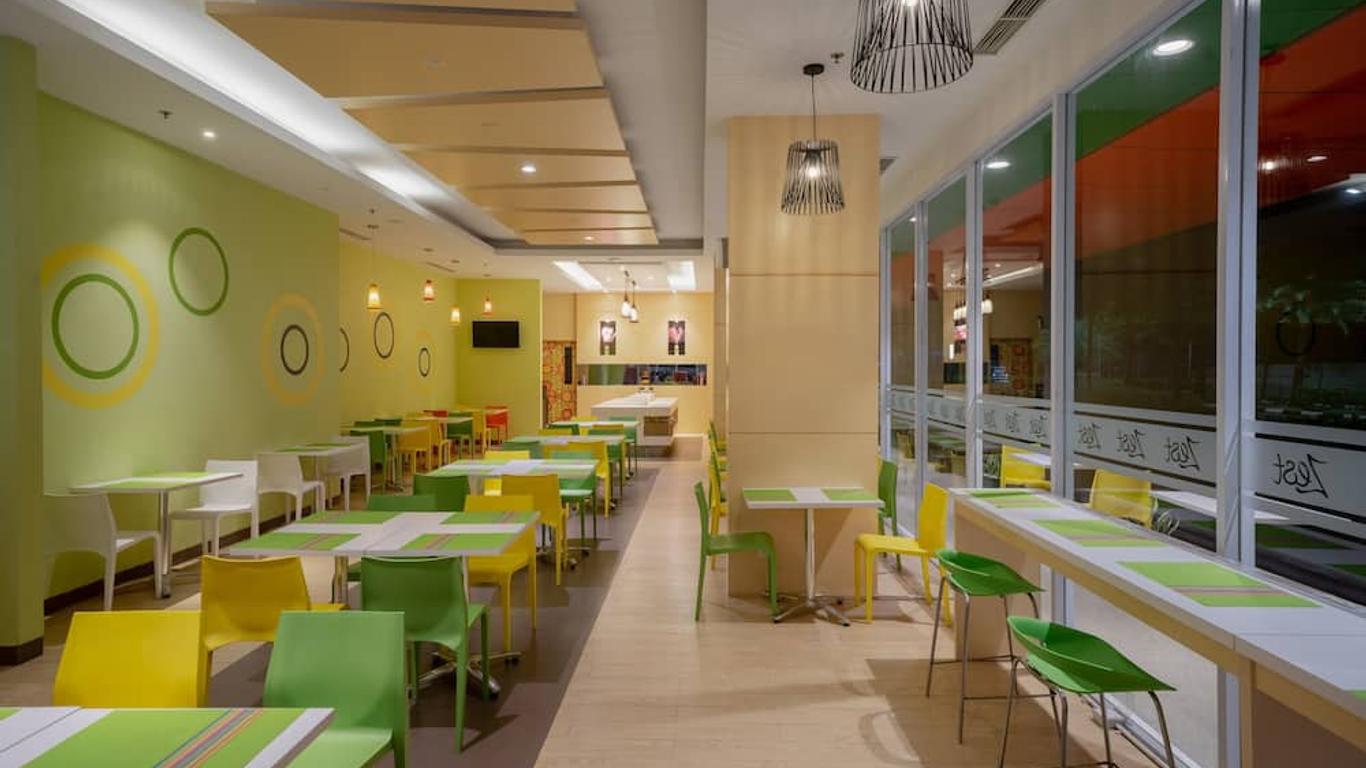 海港灣澤斯特飯店 - Chse 認證