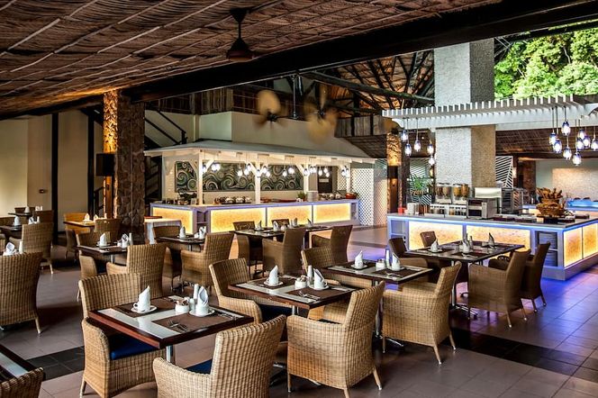 天堂太陽酒店 - 普拉斯林島