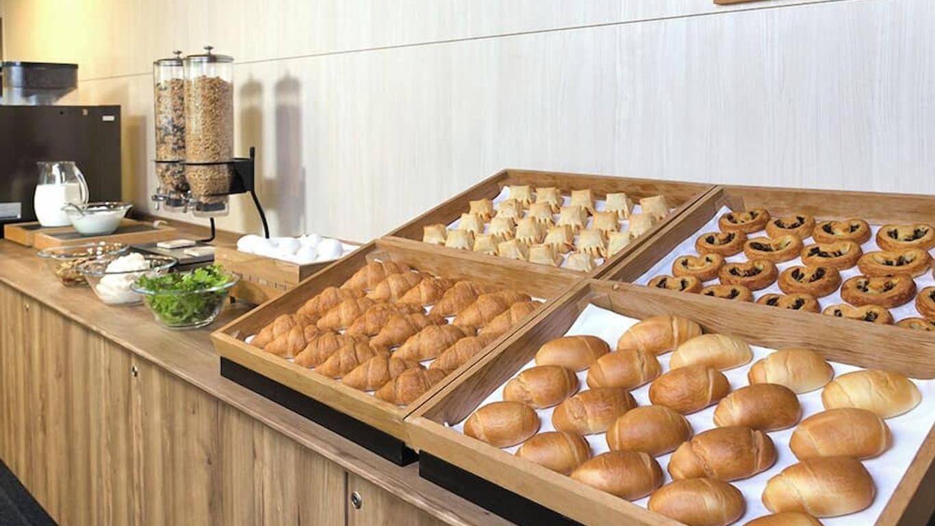 上野廣小路R&B飯店
