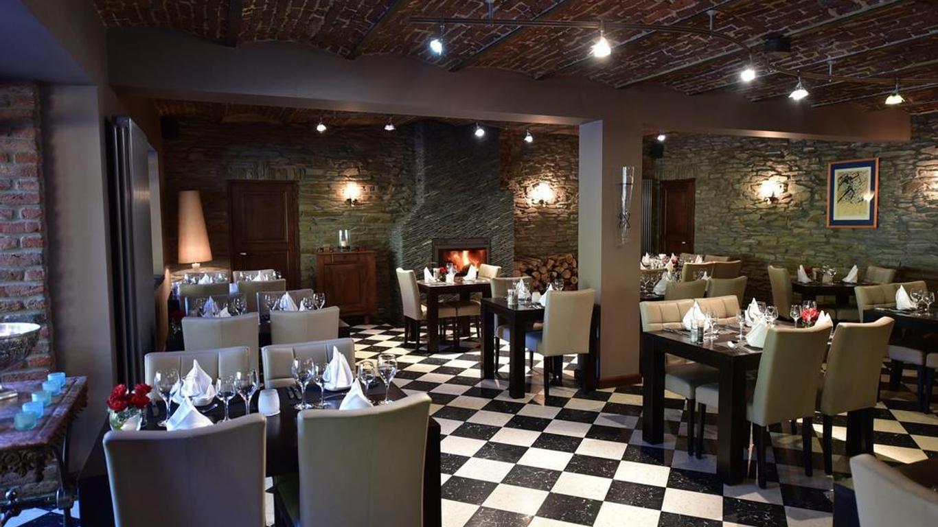 紅磨坊斯圖曼酒店