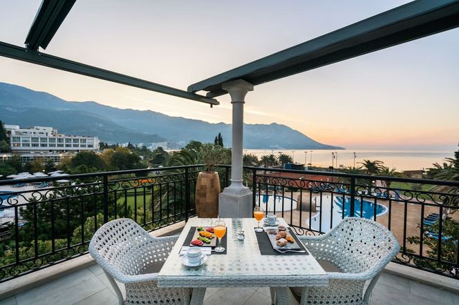 伊貝羅斯塔貝爾維尤酒店 - 式 - 貝西奇