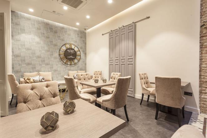 帕拉斯特艾爾莫斯酒店