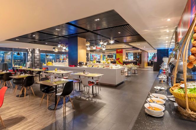 西貢機場宜必思酒店