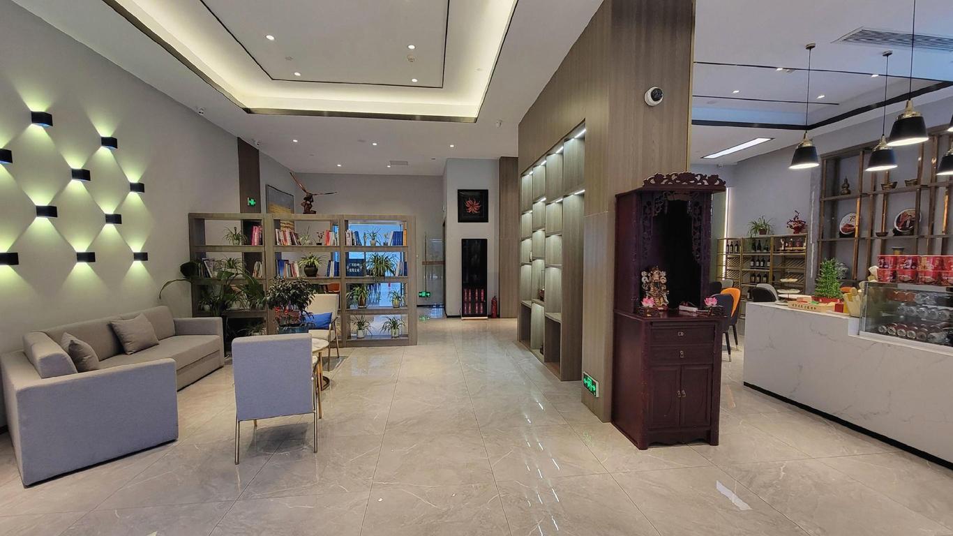 7天上海浦东新国际博览中心店