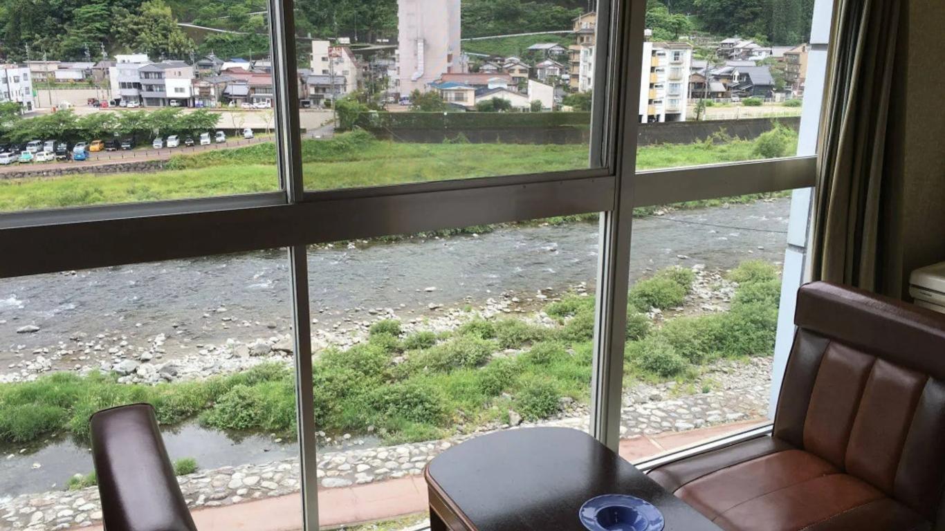 下呂溫泉壽壽波