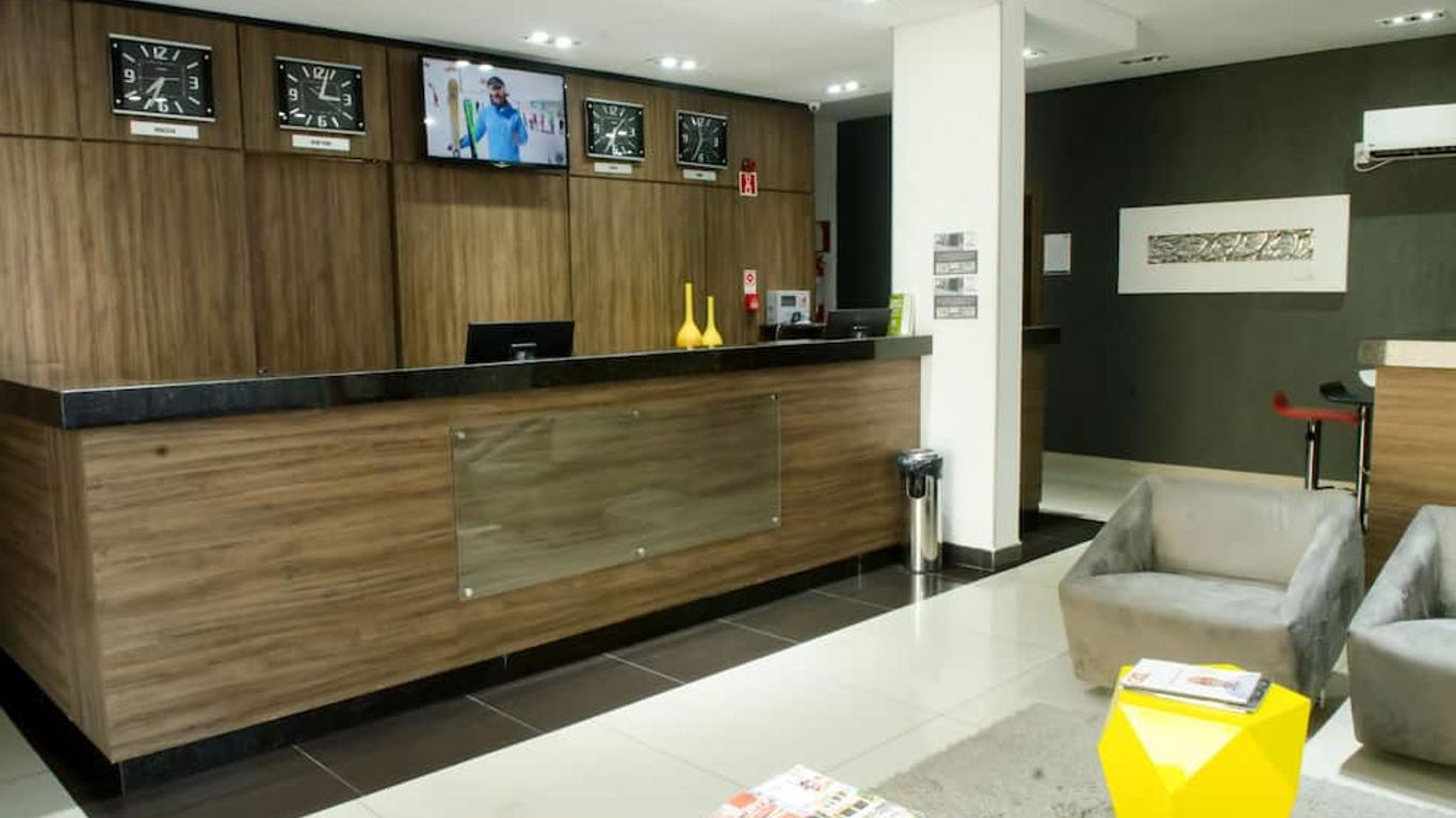 布里斯托爾阿拉米達商務酒店 - 貝羅奥利松