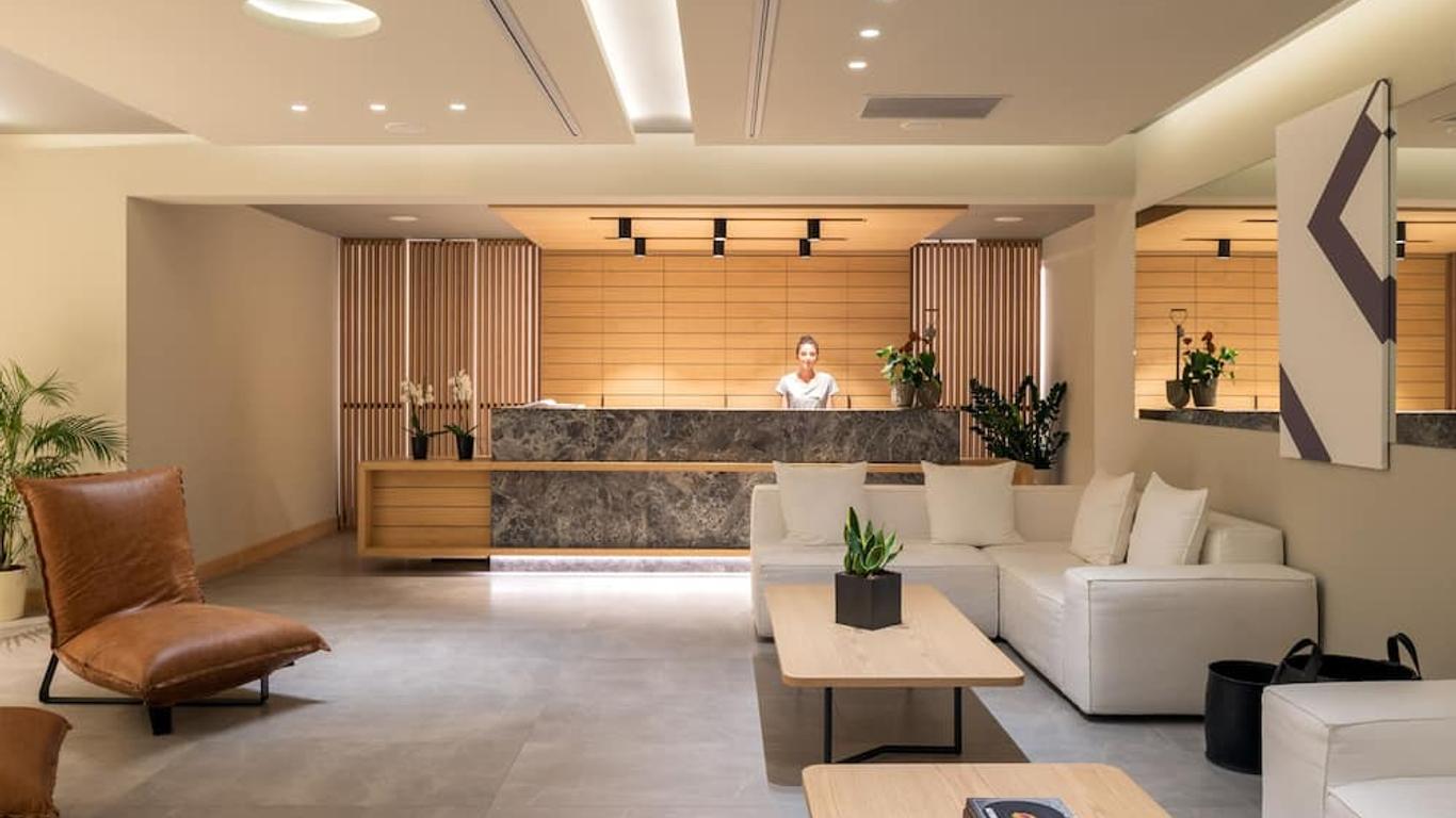 伊科尼斯海濱奢華套房飯店 - 僅供成人入住