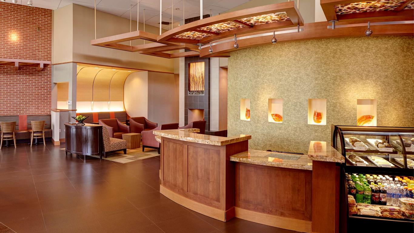 薩凡納機場 Hyatt Place 酒店 - 沙凡那
