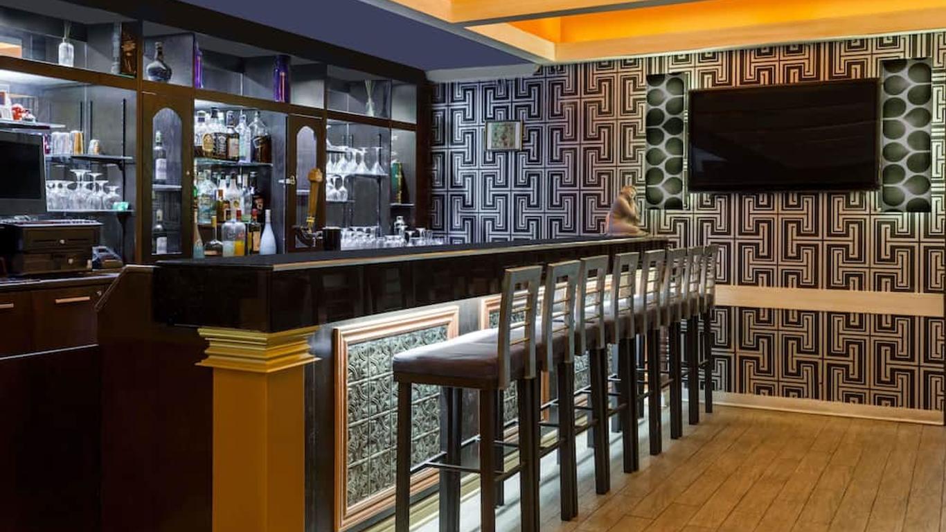 尼亞加拉大瀑布豪生酒店 - 尼加拉瀑布