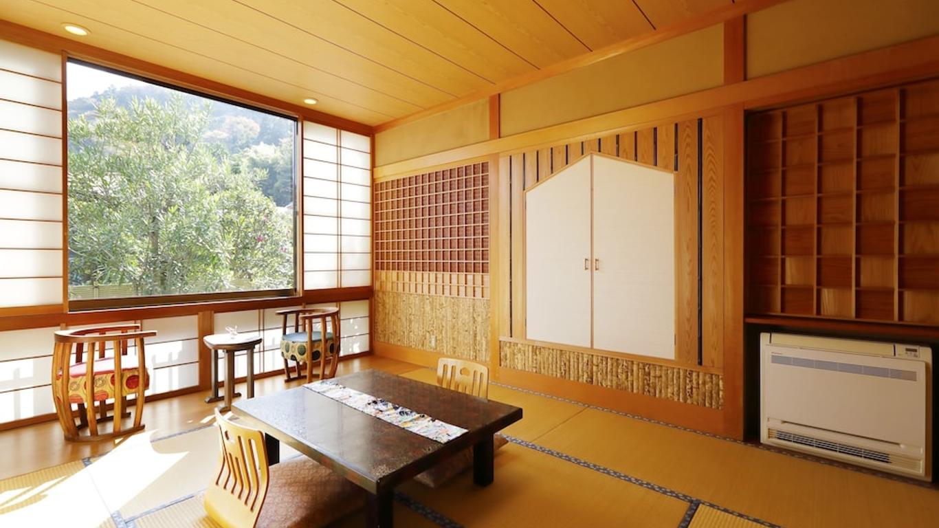 山水荘酒店