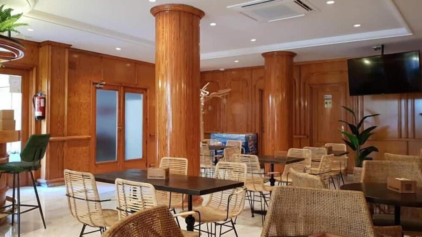 泰勒馬爾酒店