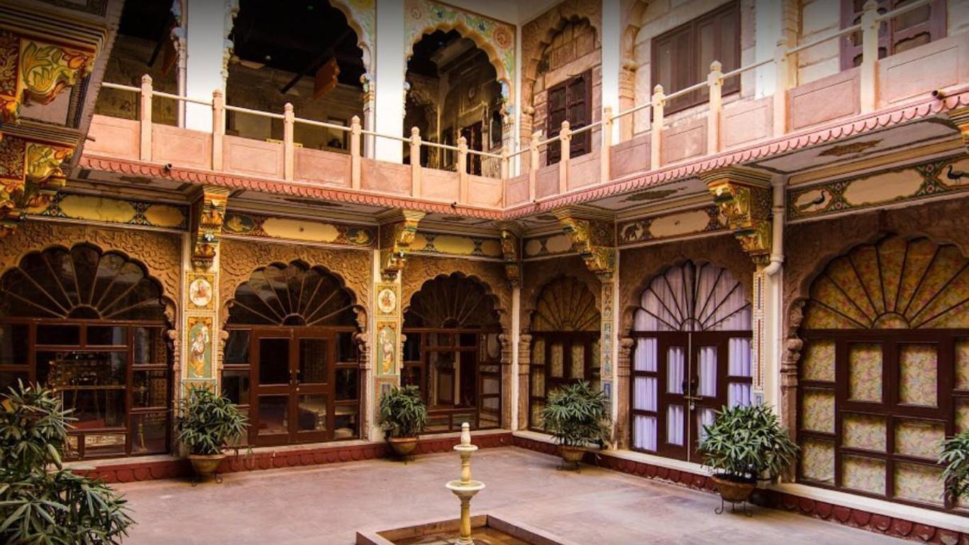 Pal Haveli Hotel