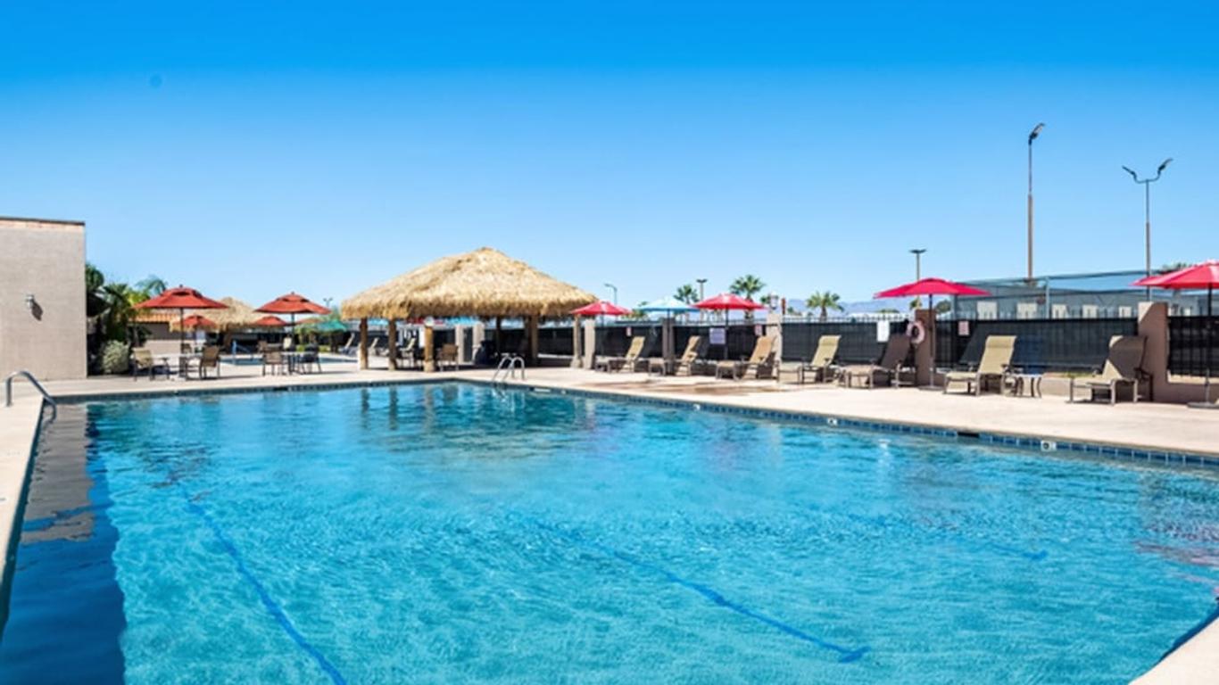 Voyager Resort Inn 旅館 - 土桑